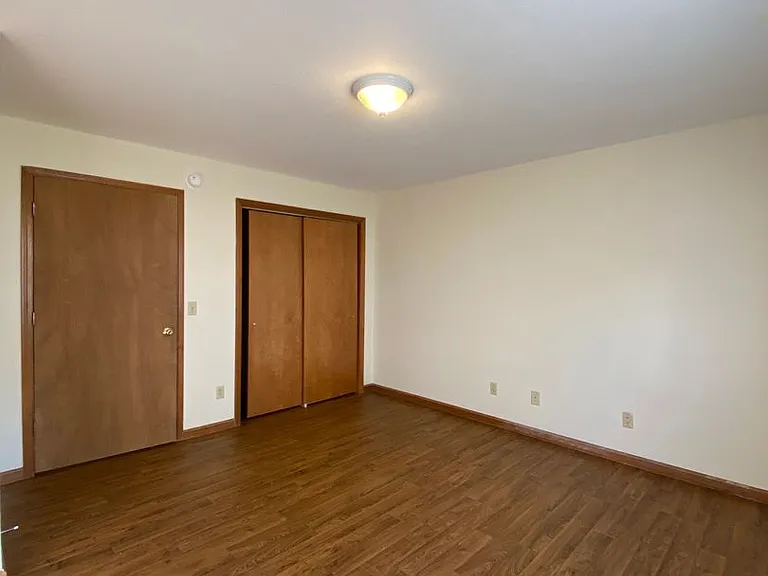 218 Stonewall Ct — Photo 6