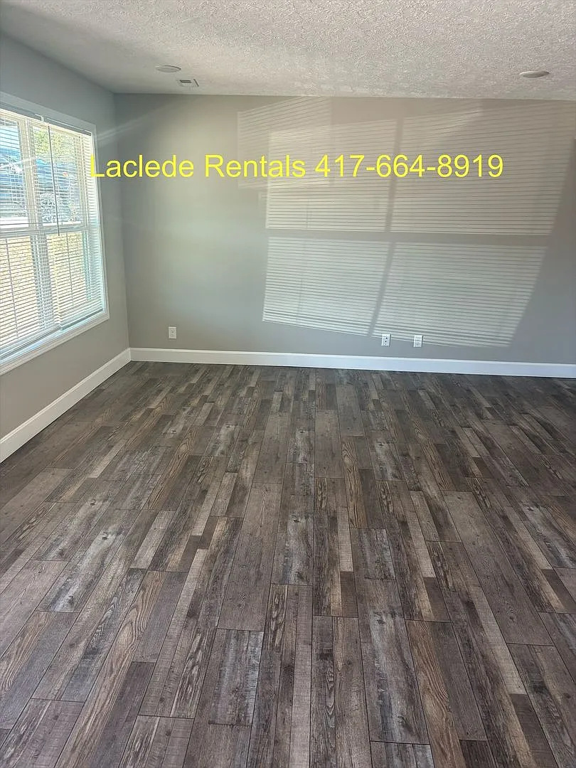 3 Bed 2.5 Bath townhome — Photo 2
