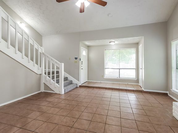5th image of 10618 Plum Lake Dr