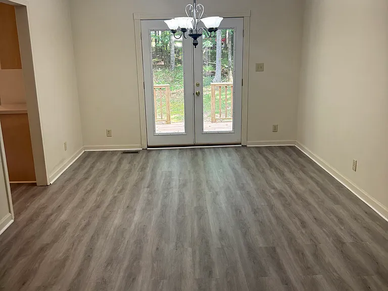 112 Oak Leaf Cir — Photo 11