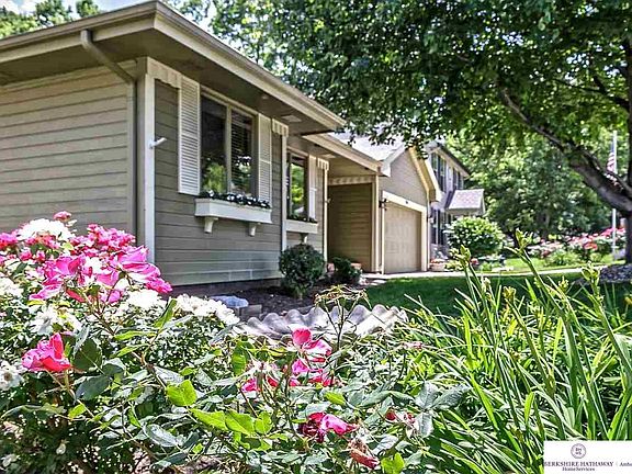 2nd image of 13267 Brookside Dr