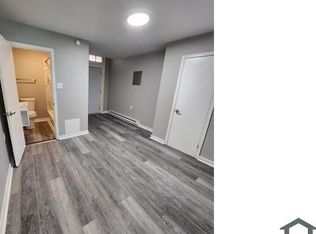 814 W Walnut St #4, Allentown, PA 18102