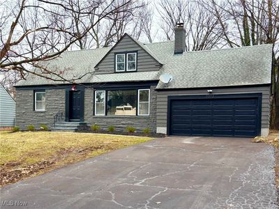 2373 N Taylor Rd, Cleveland Heights, OH, 44112