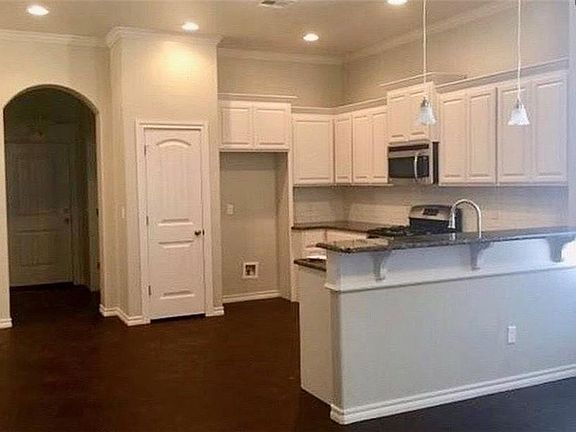 5th image of 7308 Prairie Twyne Dr