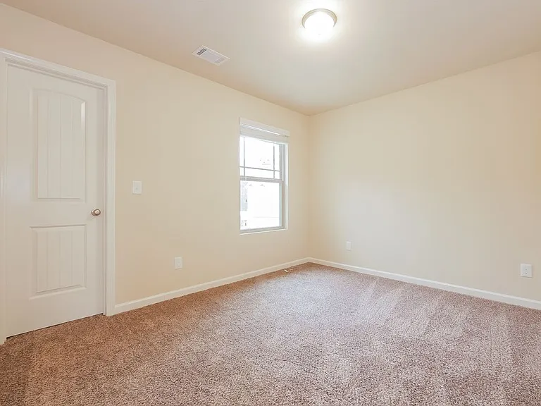 315 Rankin Cir — Photo 11