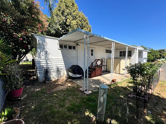 4th image of 902 Del Paso Blvd #133