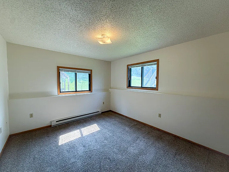 2804 Edgewood Dr SW #4 — Photo 8
