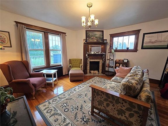 3rd image of 1844 Broad St Floor 2
