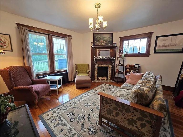 1844 Broad St #2 — Photo 3