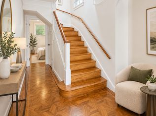# Bright 1-Bedroom with Garage & Central Heat in the Richmond, San Francisco, CA 94121