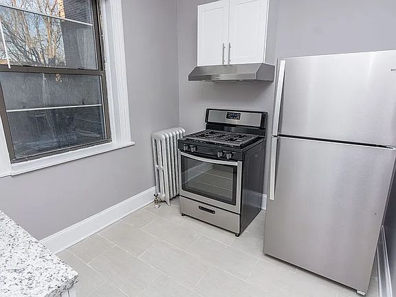 2nd image of 2516 E 77th St #1AA