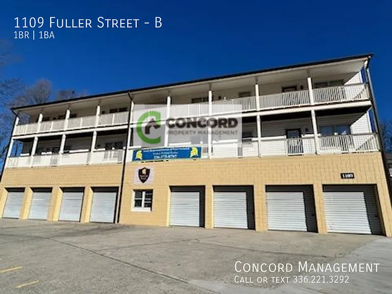 1109 Fuller St #B — Photo 1