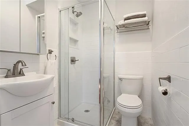 2801 Saint Charles Ave #108A — Photo 20