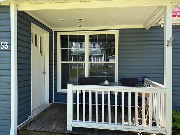 4th image of 53 Ross St