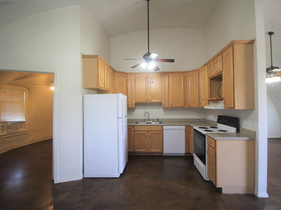 1st image of 16345 Dome Dr