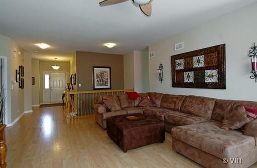 2nd image of 5750 Lucerne Ln