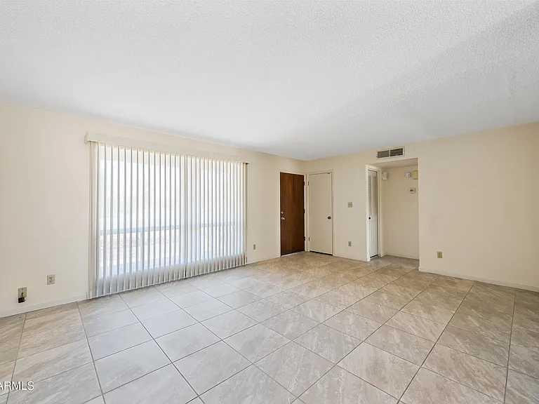 8261 E Fay Ave — Photo 3