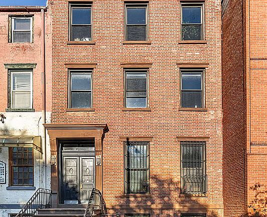 4th image of 7 E 129th St #4