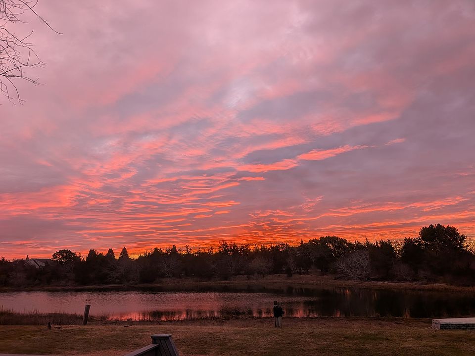 1st image of 56 Far Pond Rd