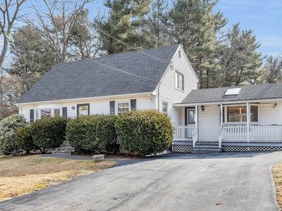 90 Rosewood Ave, Billerica, MA, 01821