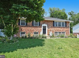 906 Crestwick Rd, Towson, MD 21286