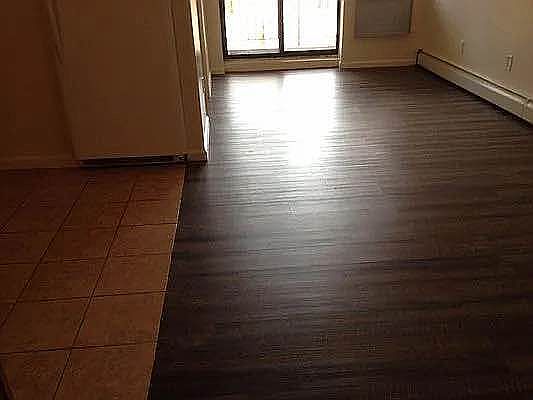 2nd image of 2318 Broadway APT 4