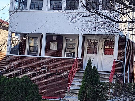2nd image of 114 Lincoln Avenue