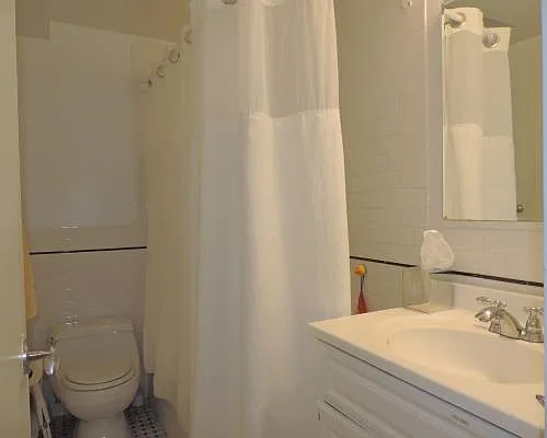 Rented by essential NEW YORK Real Estate | media 16