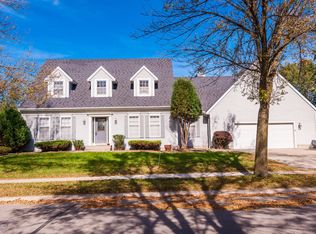 1128 Audaz Ln SW, Rochester, MN 55902