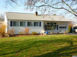 308 Mount Allen Dr, Mechanicsburg, PA 17055