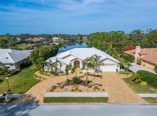 7566 Links Ct, Sarasota, FL 34243