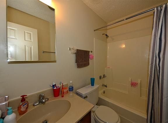 5th image of 206 Prince Ave #Ab