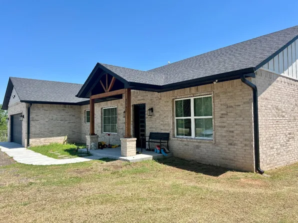 2241 Old Highway 81, Chickasha, OK 73018