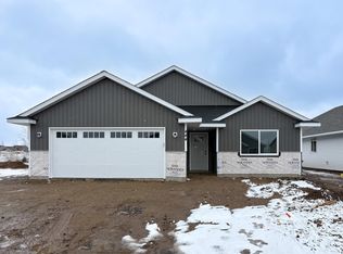 444 53rd Ave SE, Saint Cloud, MN 56304