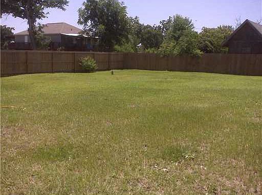 2nd image of 132 Dearman Ave