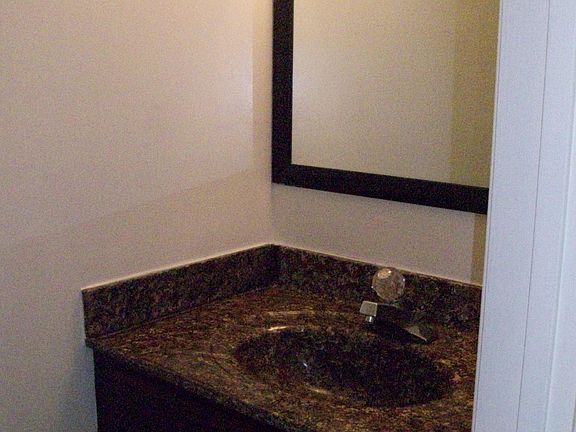 5th image of 1513 Fairfax Dr