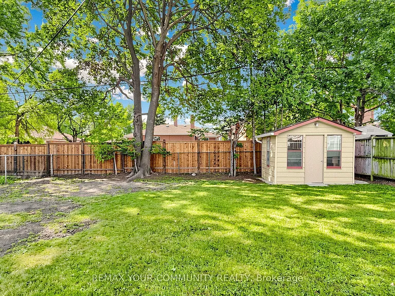 135 Searle Ave — Photo 49