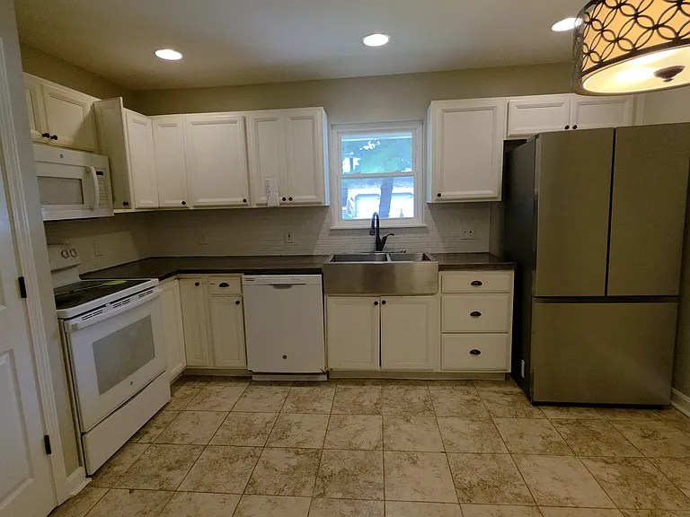609 Fenley Ave — Photo 10