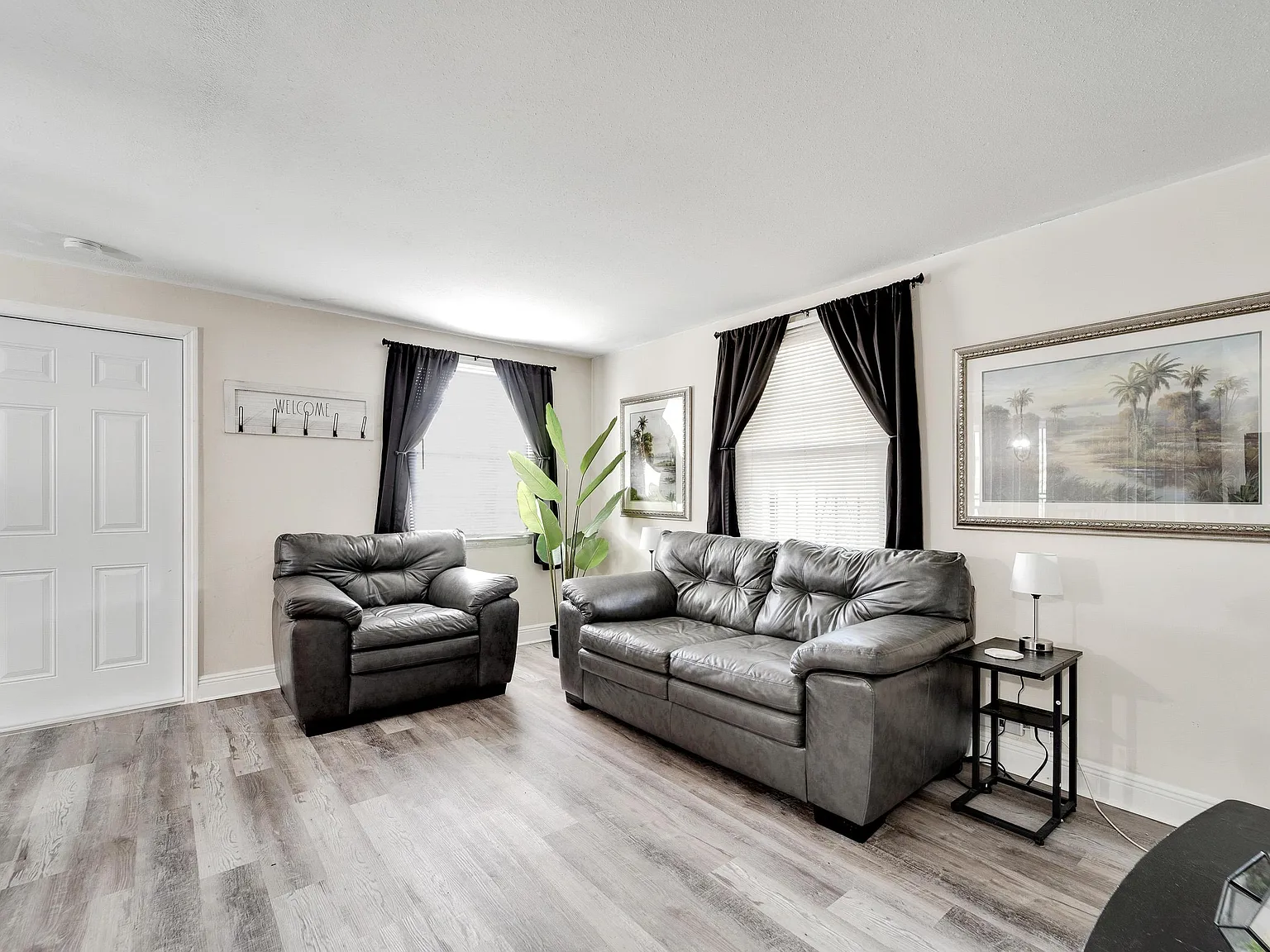 3611 E Shadowlawn Ave — Photo 4