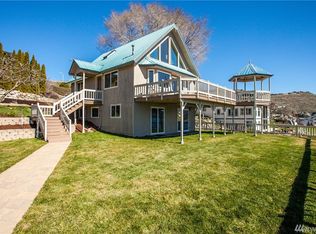 318 State Route 150, Chelan, WA 98816