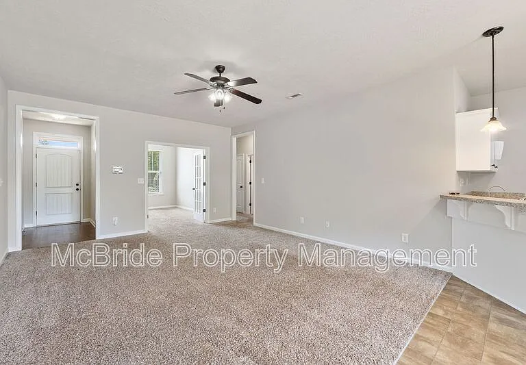857 Westlawn Dr — Photo 7