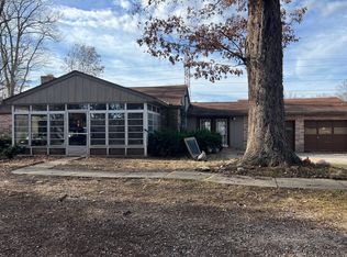 3816 Hopewell Rd, Louisville, KY 40299