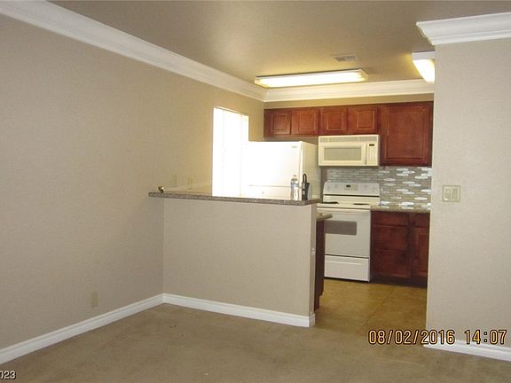3rd image of 5220 Indian River Dr Unit 286
