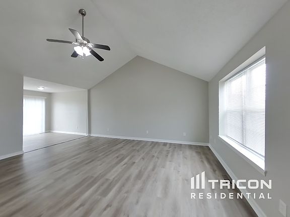 2nd image of 2031 Winfield Park Dr
