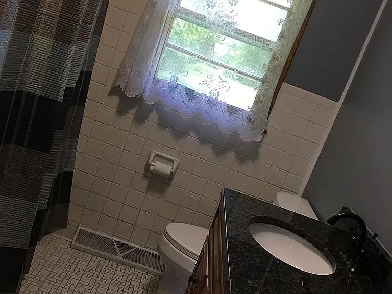 131 N Hillsdale Dr — Photo 14