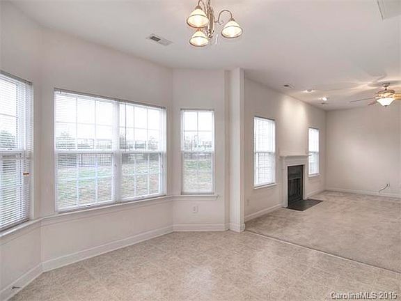 5th image of 105 Planters Dr