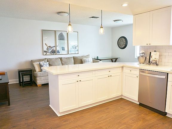 3rd image of 14562 SW 142 Court Cir S