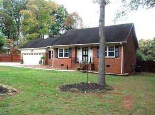 307 Oakwood Dr, Lexington, NC 27292