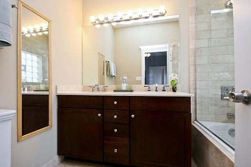 5th image of 1515 N Artesian Ave #2