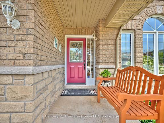 4th image of 222 Dorchester Dr